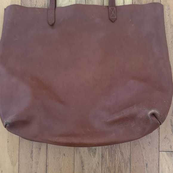 Madewell | The Transport Large Tote Bag | Rich Brown | Leather - Picture 5 of 14